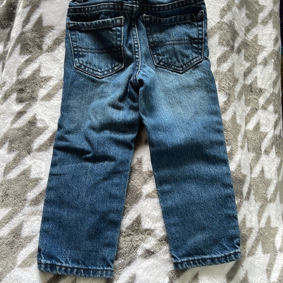 The Children Place Blue Jeans. Toddlers size 2T - Picture 4 of 7